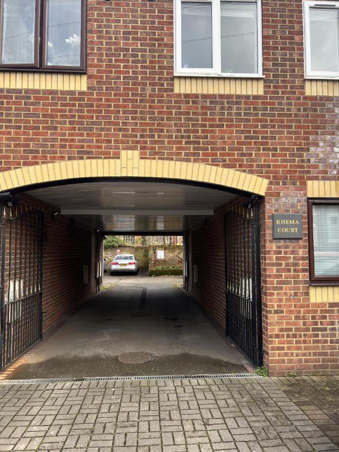 Franklin Suite - Reading City Centre - Free Parking - Close To Station Exterior foto