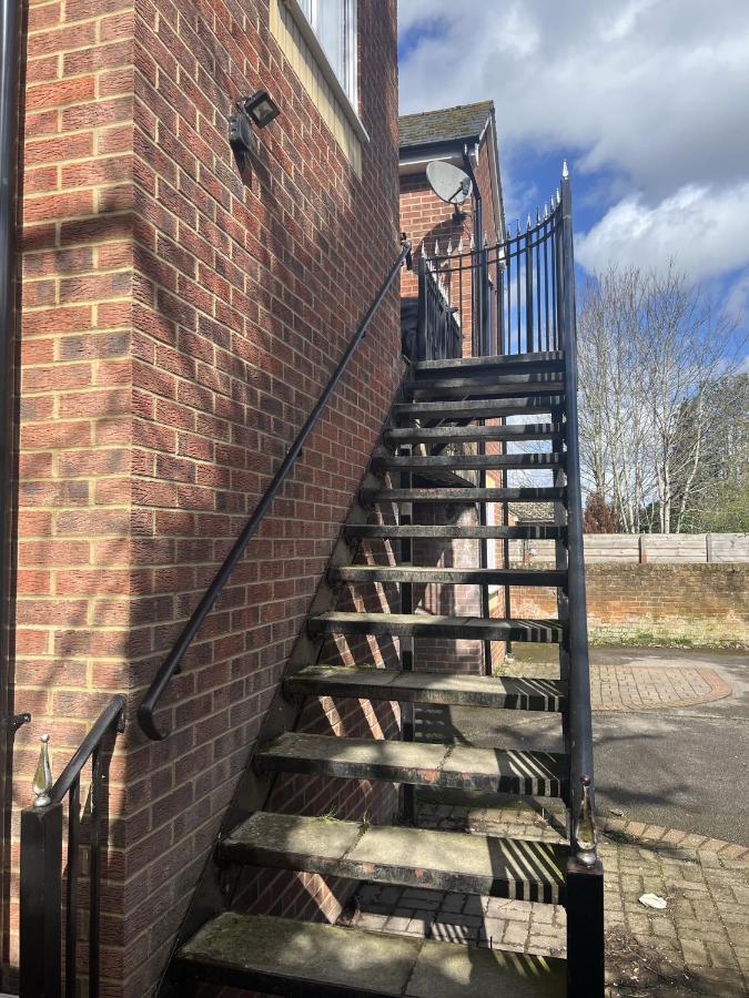 Franklin Suite - Reading City Centre - Free Parking - Close To Station Exterior foto